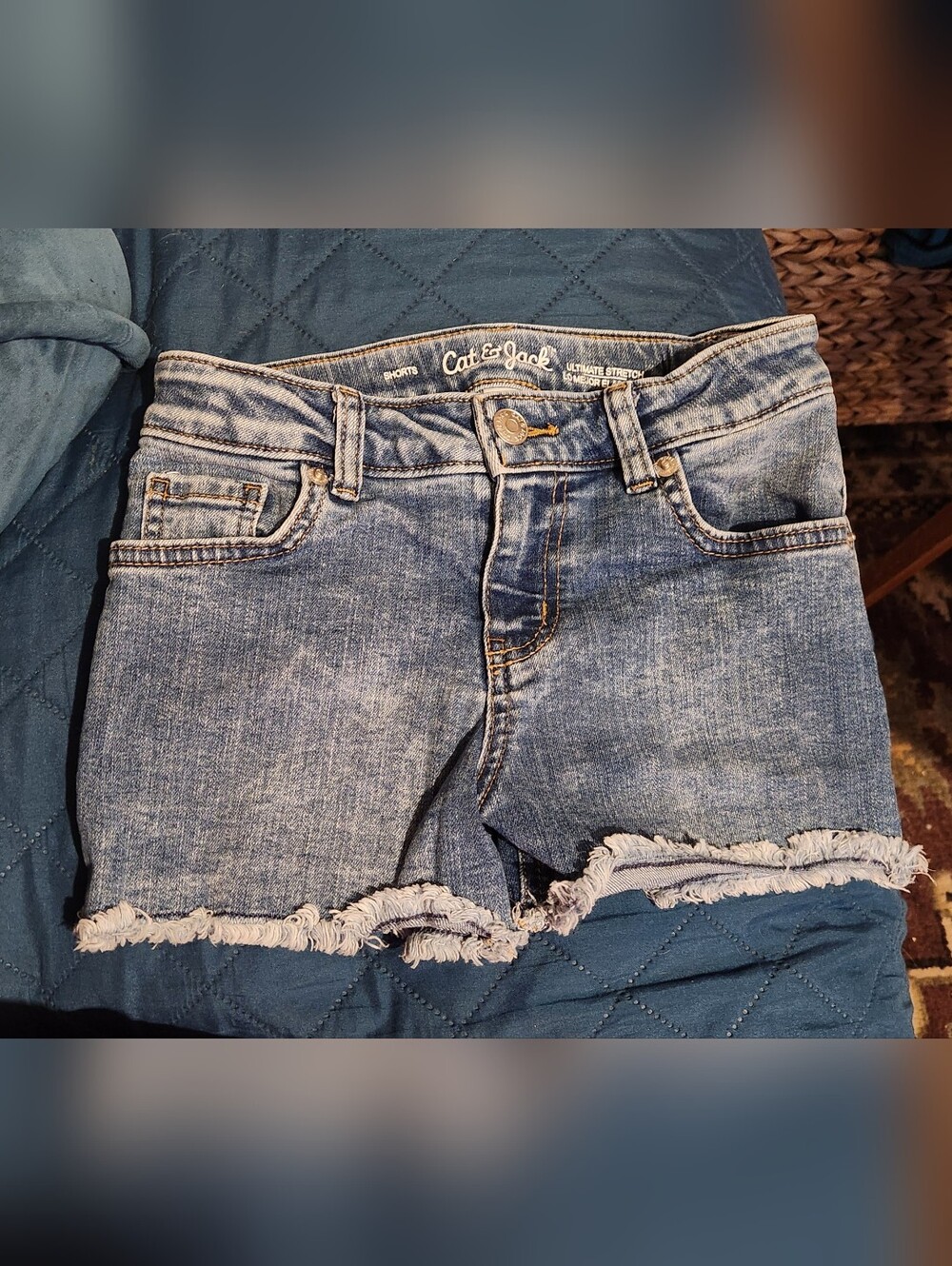Cat & Jack Distressed Denim Shorts - Light Blue Wash size 8